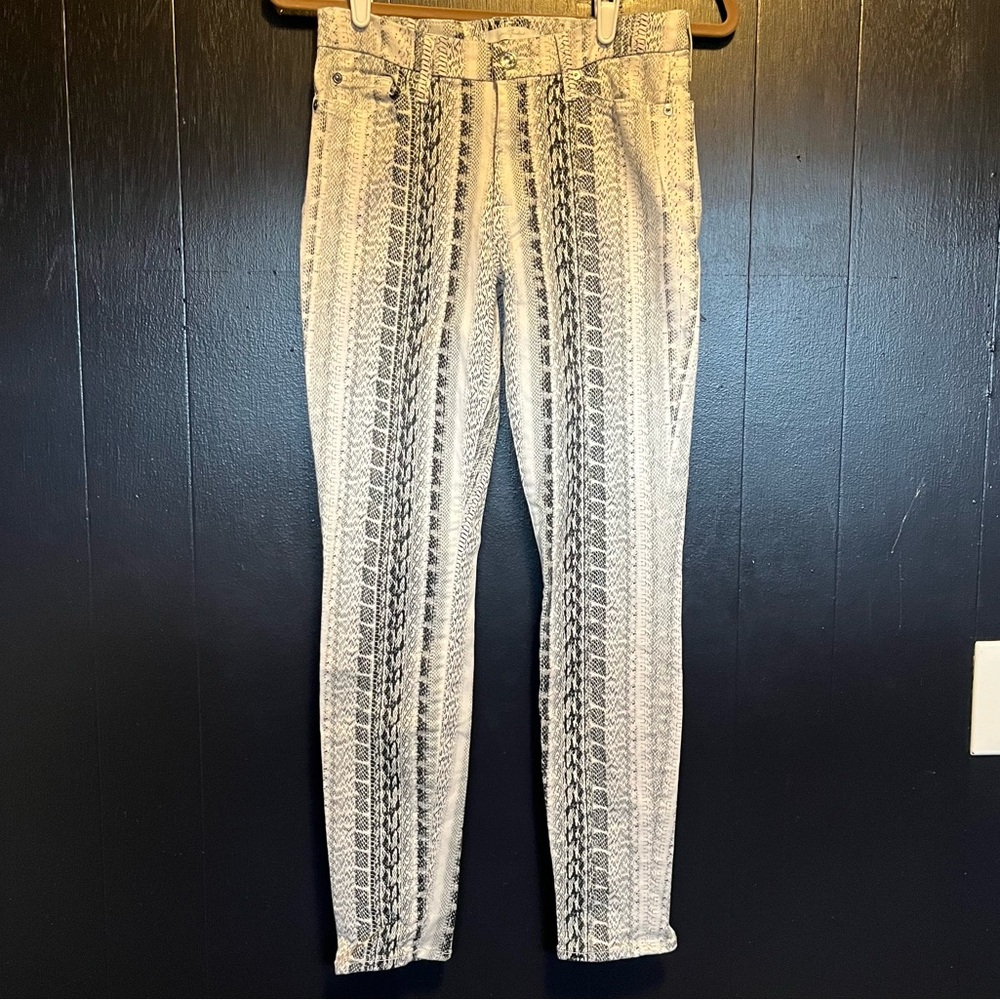 7 for all Mankind Snake skin print Jeans Size 27